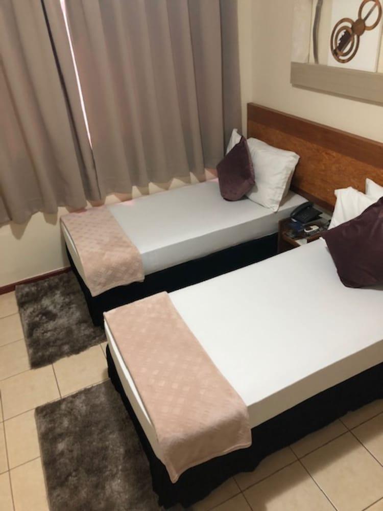 哈瓦那二号皇宫酒店 乌贝拉巴 外观 照片