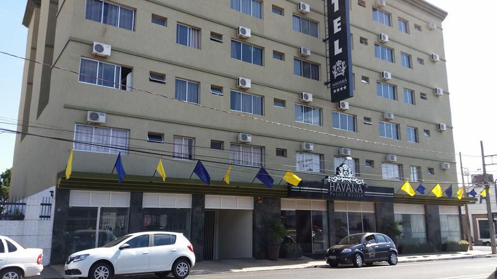 哈瓦那二号皇宫酒店 乌贝拉巴 外观 照片